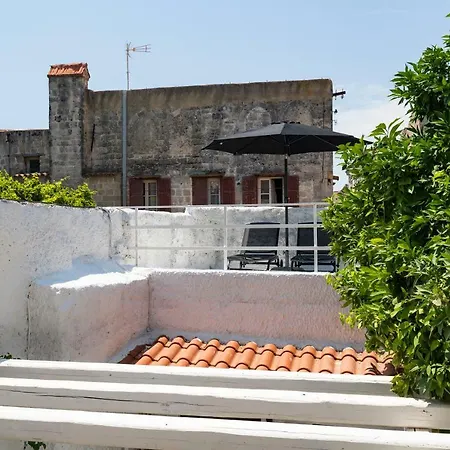 Letty's Luxury Apartment *